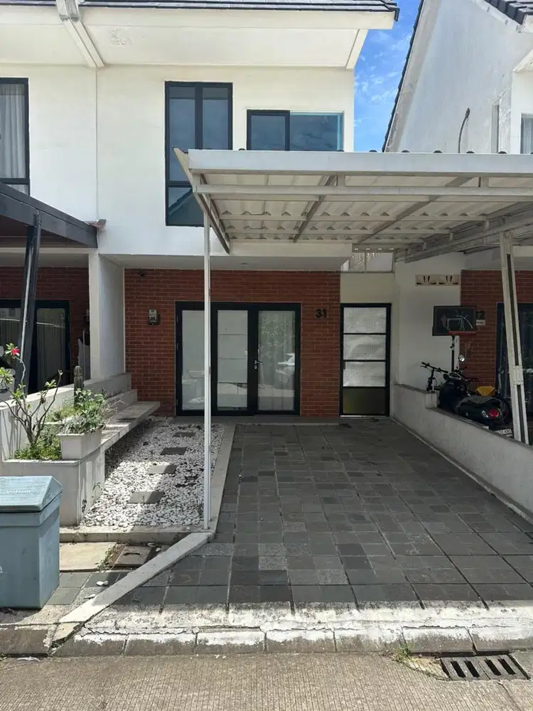 Dijual/Disewakan Rumah 2 Lantai