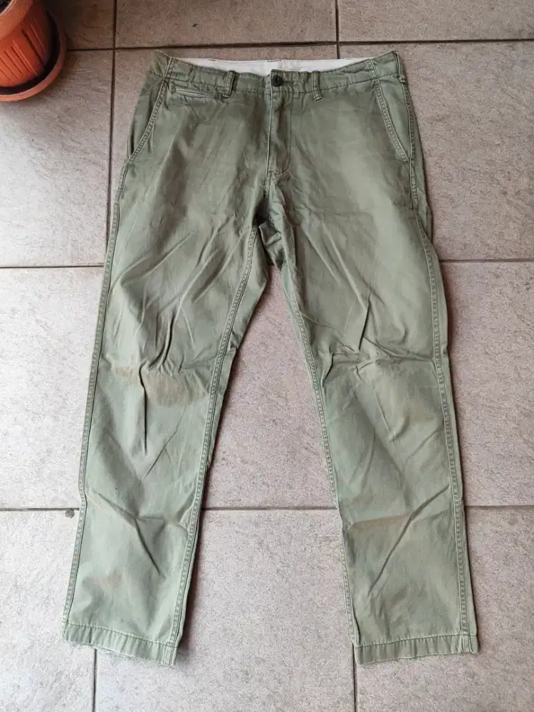 celana chino uniqlo