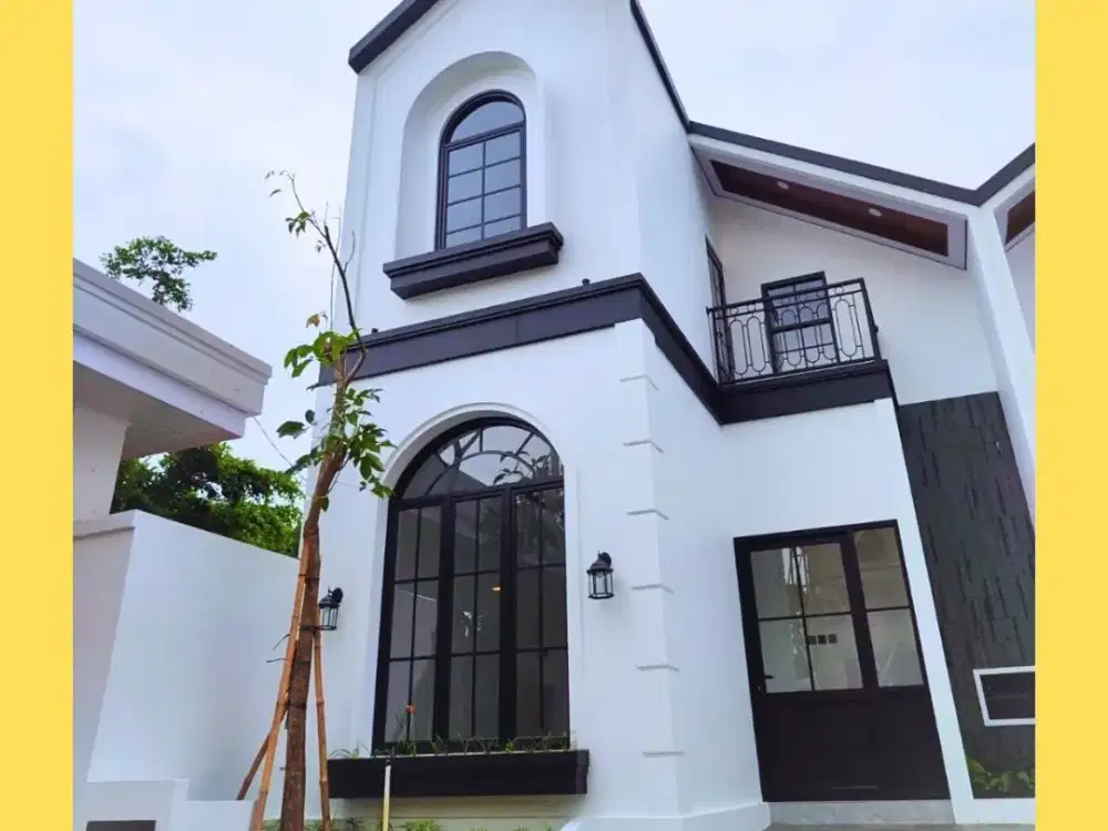 Rumah Dua Lantai Dengan Fasilitas Kolam Renang Di BNR Bogor