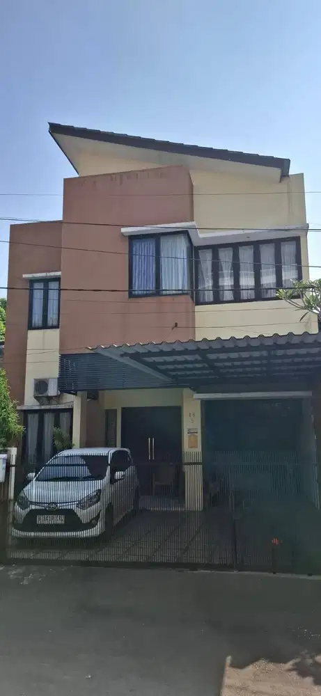 Dijual Cepat rumah 2 lantai