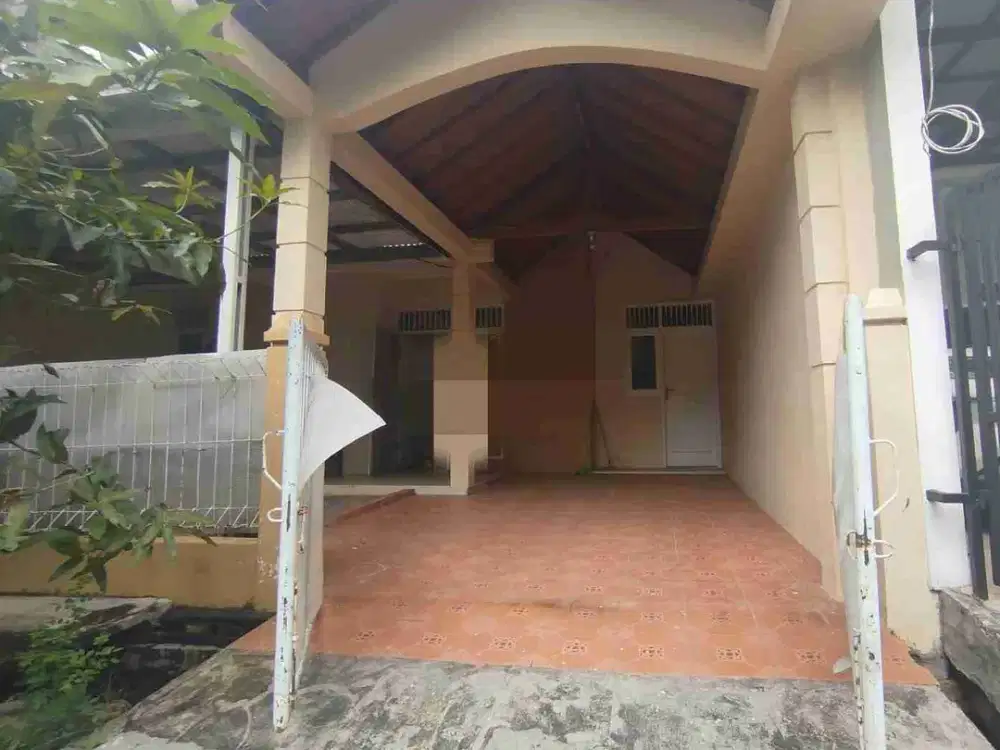 Rumah Dekat Mall di Prima Harapan Regency, Harapan Baru, Bekasi Utara