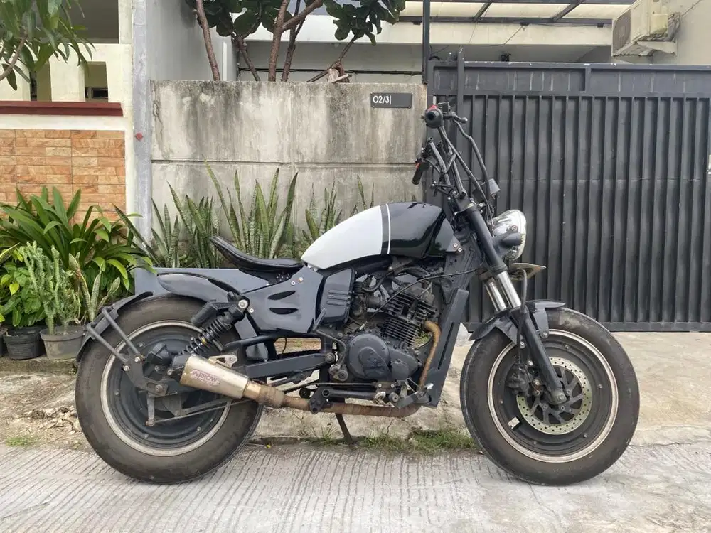 Yamaha Bobber Japstyle caferacer Chopper Custom