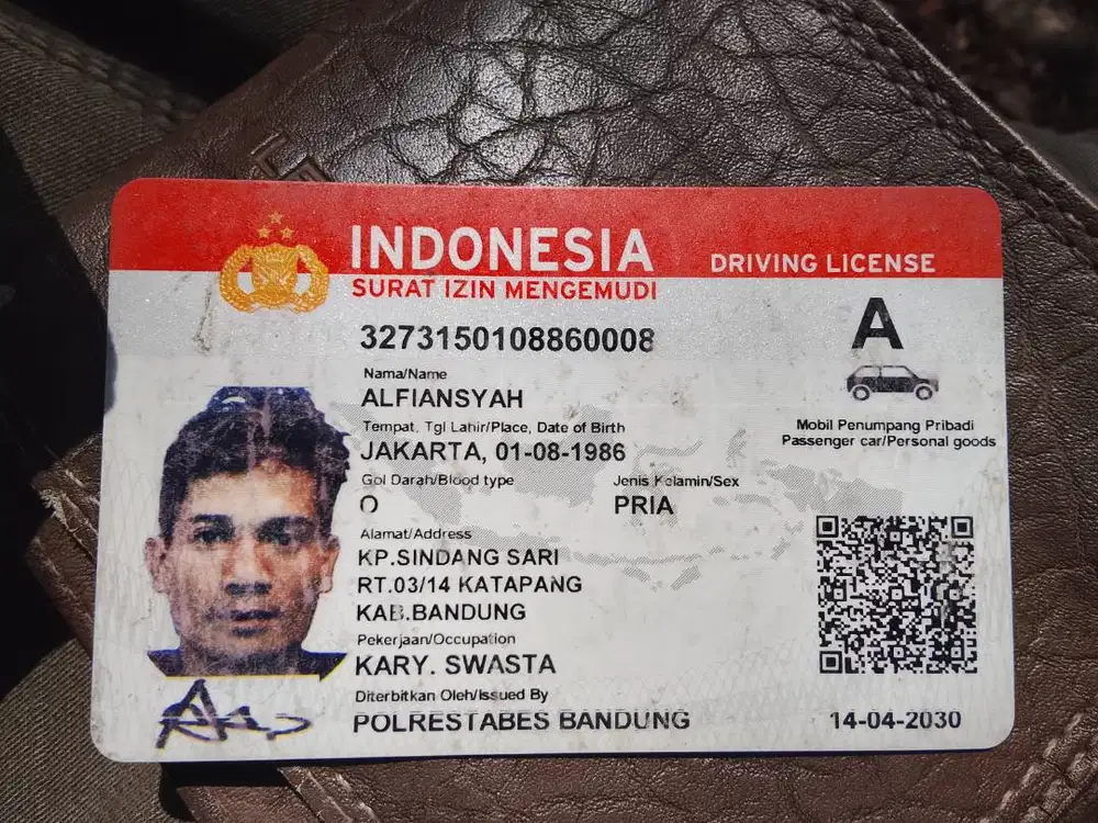 Cari kerja yg ada mess