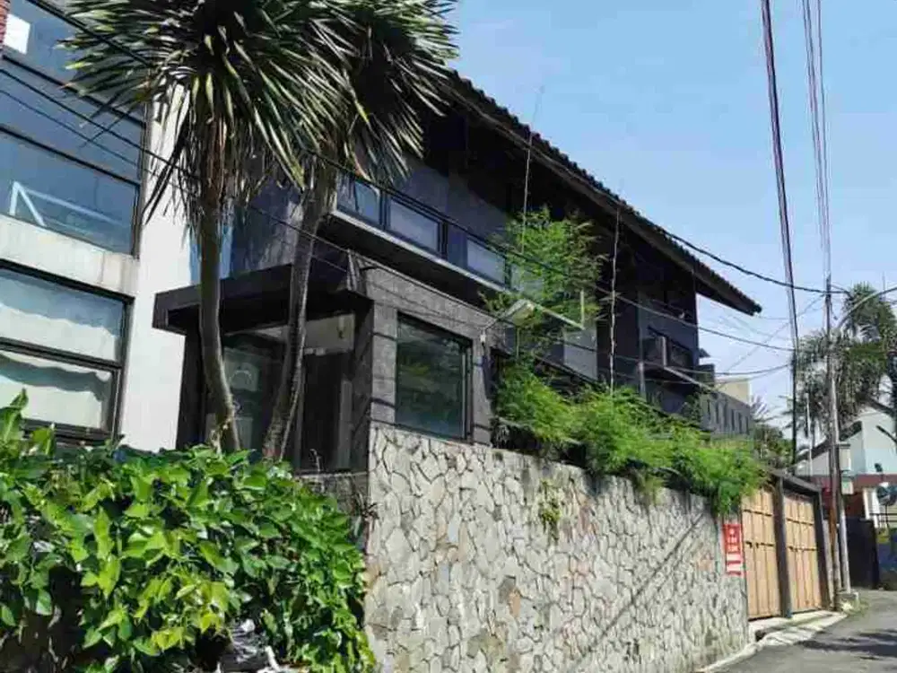 Rumah Lux 2 Lantai di cigadung indah posisi hook bandung utara
