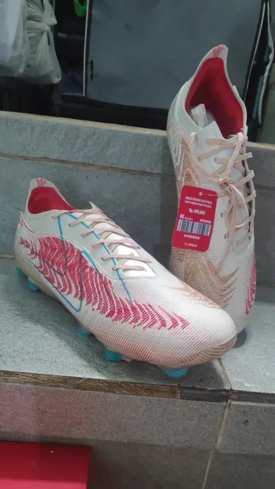 Sepatu Bola Spesial Edition Garuda Attack Baru BNIB