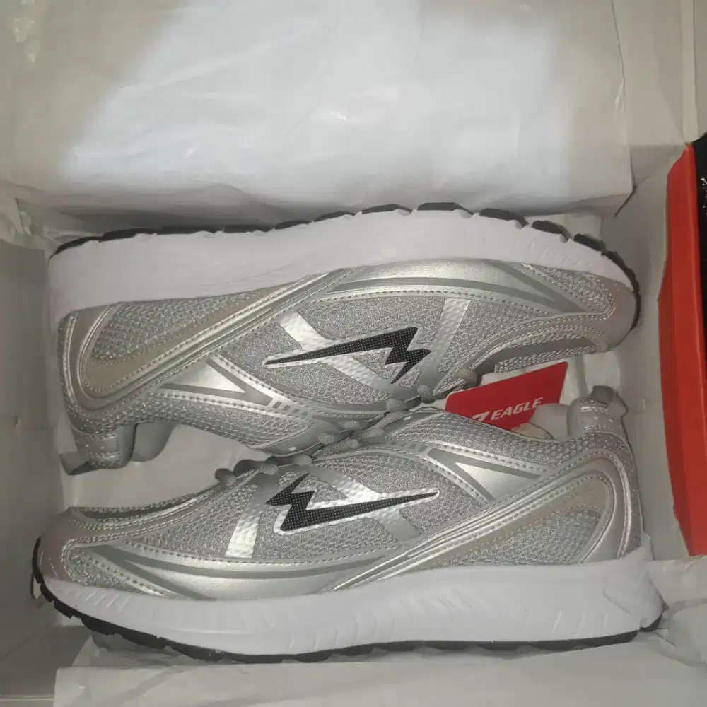 Running Shoes Eagle