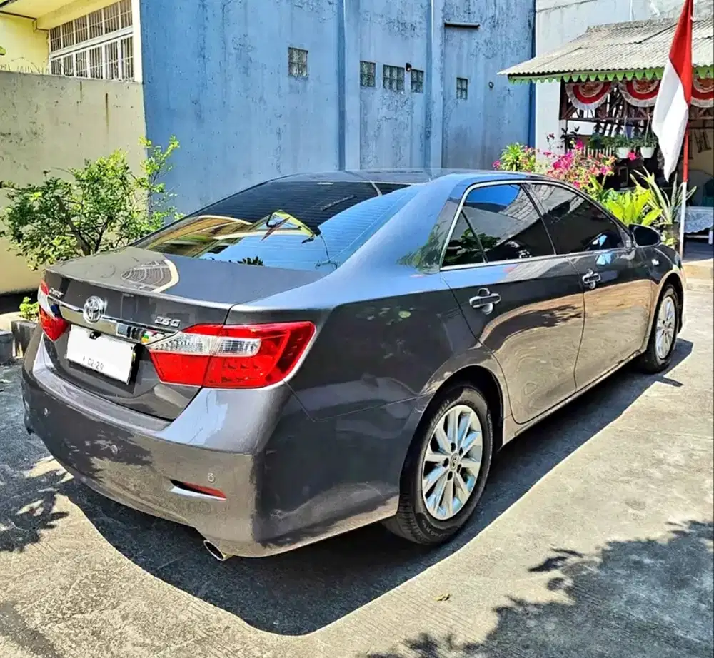 Toyota Camry 2013 Bensin