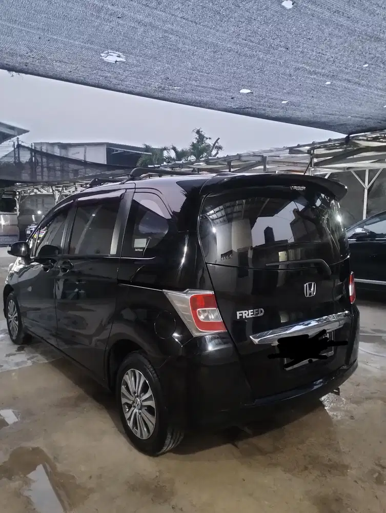 Honda Freed 2015 Bensin