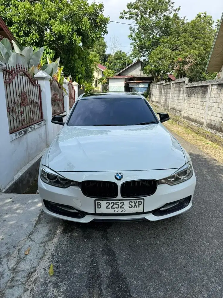 BMW F30 320i 2023