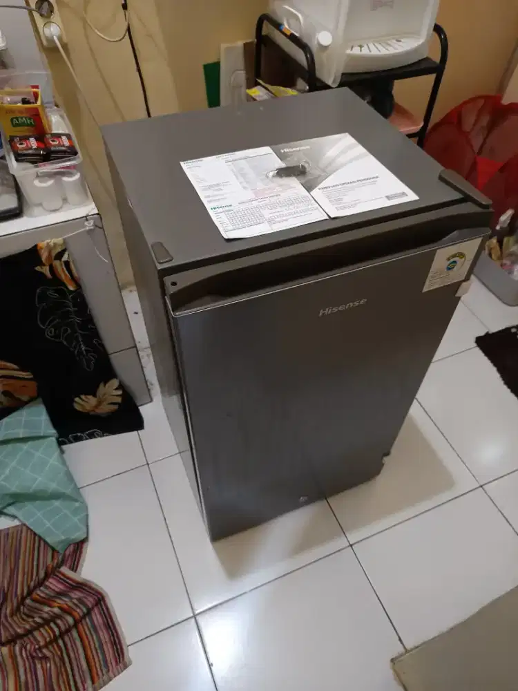 Kulkas Hisense 1 pintu 91Liter