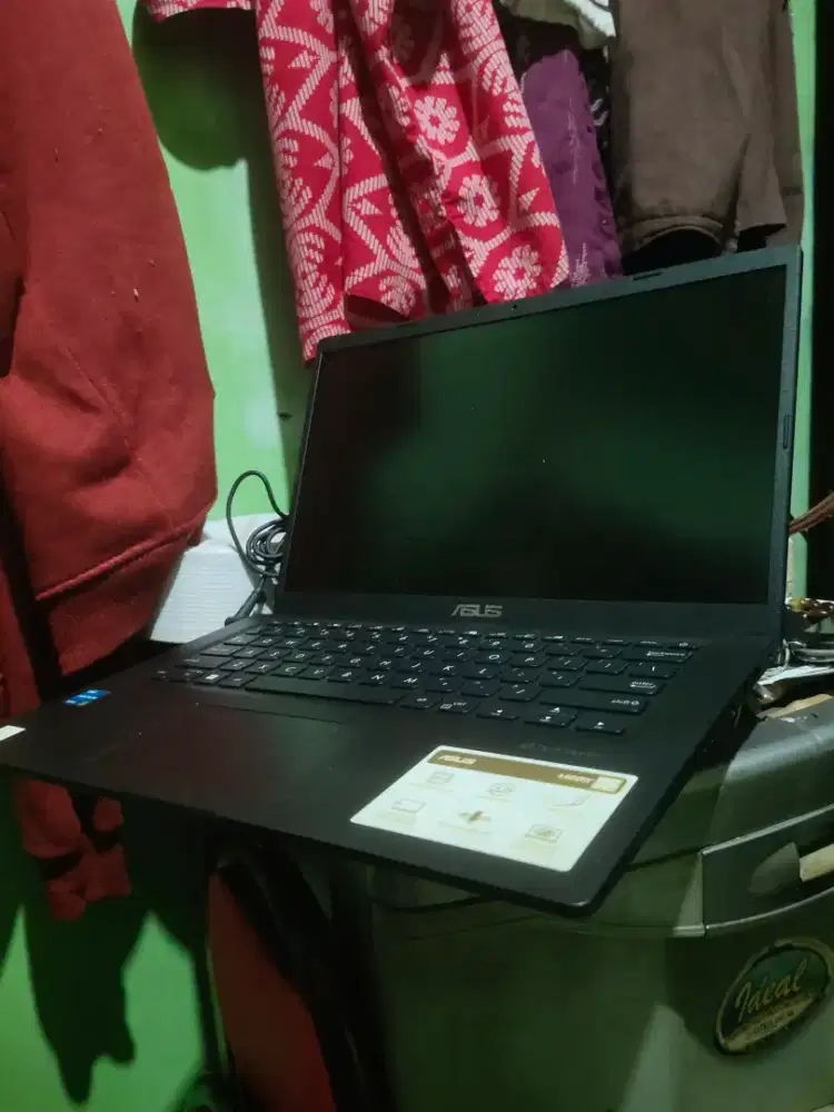 Jual laptop asus vivobook