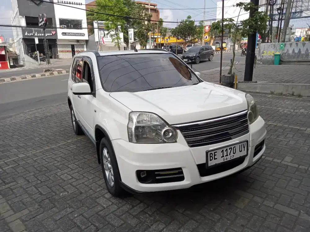 Nissan Xtrail 2.0 AT