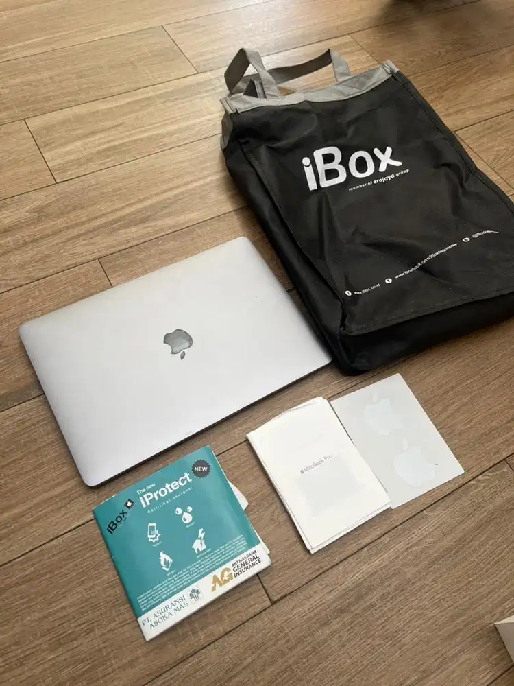 MACBOOK PRO 2017 Ex IBOX 13INCH RAM 8GB SSD 256GB