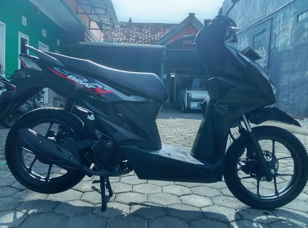 DIJUAL BEAT DELUXE 2021 ORIGINAL  ISTIMEWA
