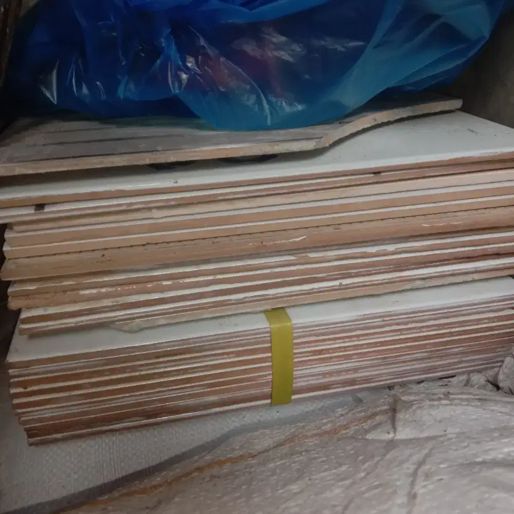 Jual Keramek ada 20 biji