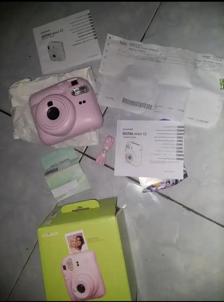 KAMERA POLAROID FUJIFILM INSTAX 12 MINI