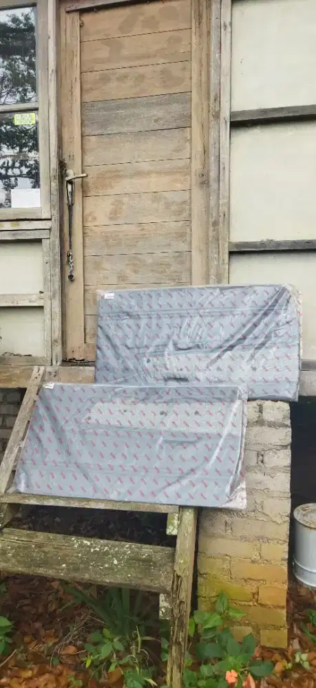 Doortrim Pintu Depan Daihatsu Taft Sepasang Kiri Kanan, Ori Daihatsu