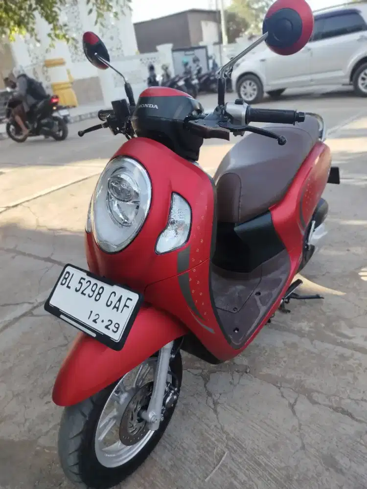 Dijual Scoopy 2024