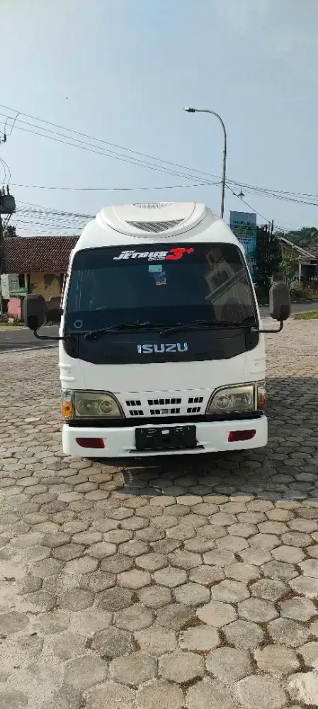 ISUZU ELF MINIBUS 2016
