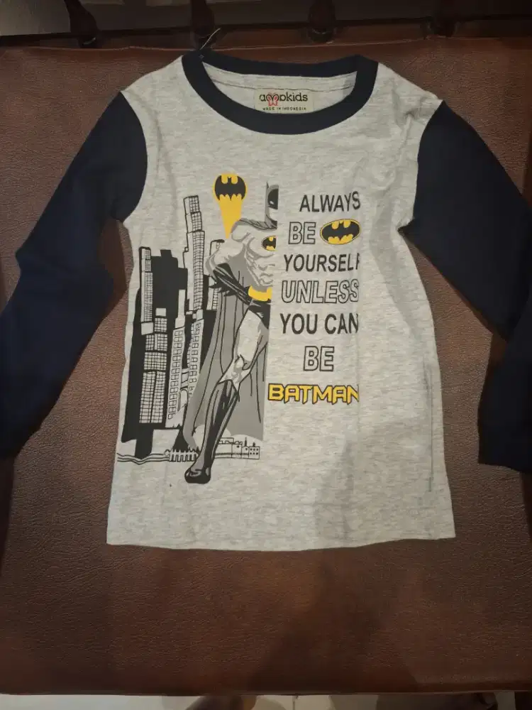 1x pakai setelan batman kaos adem 3 thun