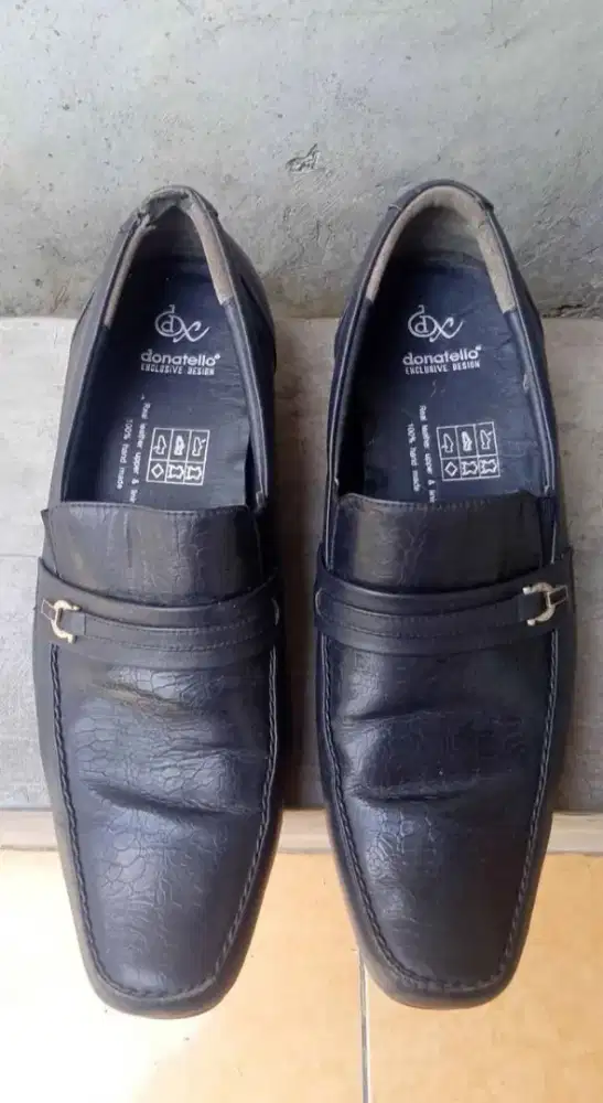 Sepatu pantofel donatello