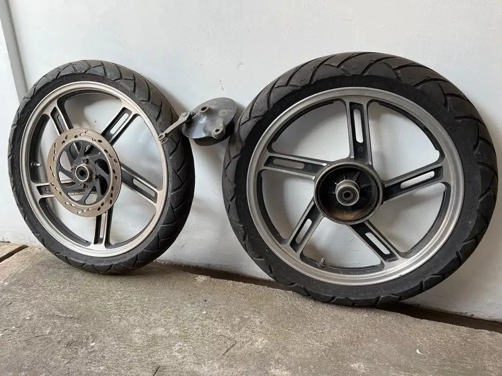 Velg Thunder 125 Ring 18