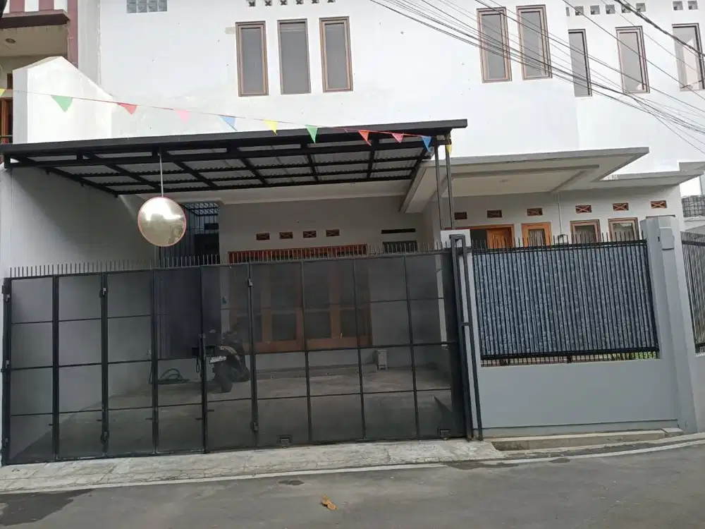 Disewakan Bangunan baru di Lt-2, Perumahan Sarijadi (Kost/Kantor)