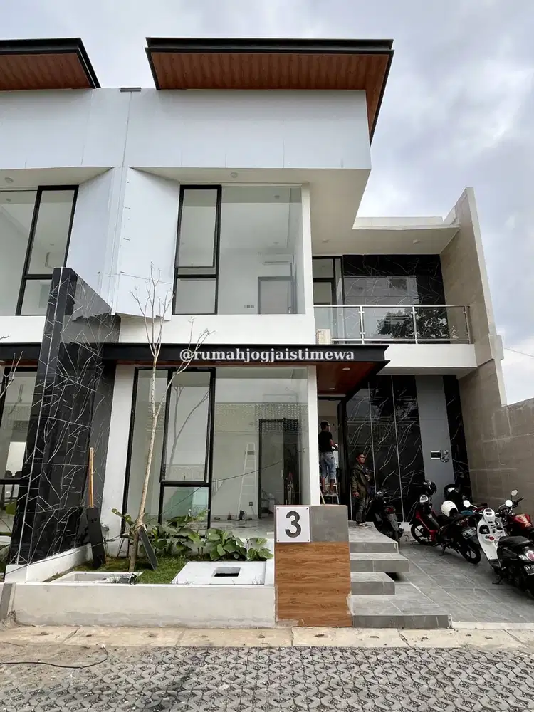 Rumah Baru Dalam Perumahan di JL Magelang Km 8 Dekat JCM