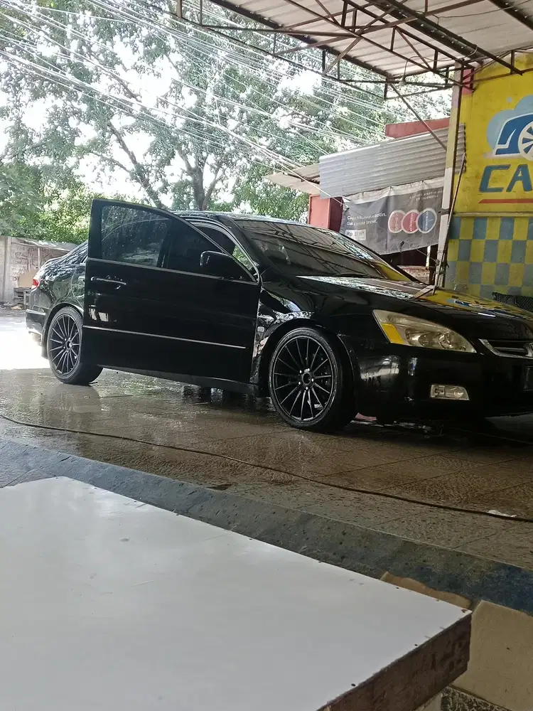 Honda Accord 2005 Bensin