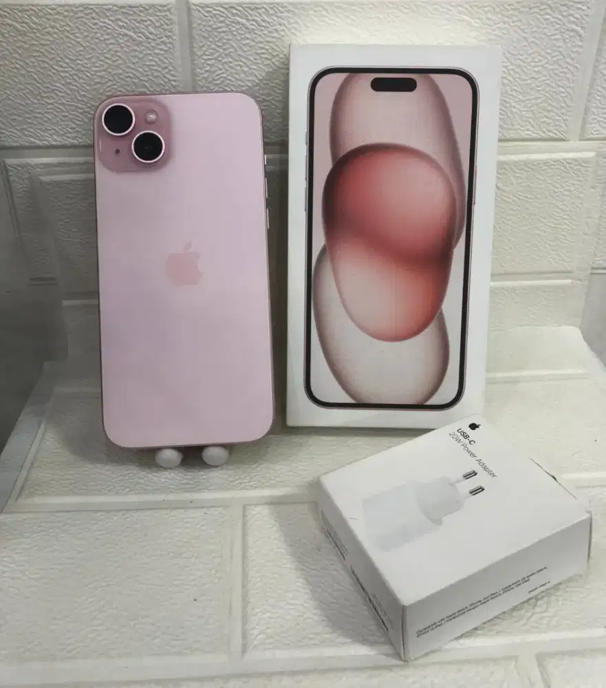 Iphone 15 plus 128G bh92% grs 10/2025 like new  adaptor original