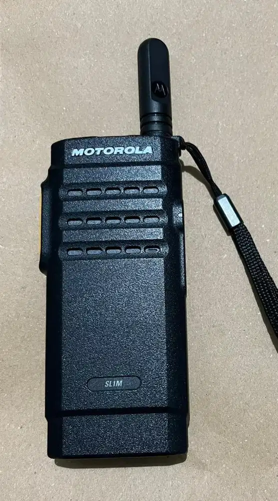 Motorola SL1M Terbaru