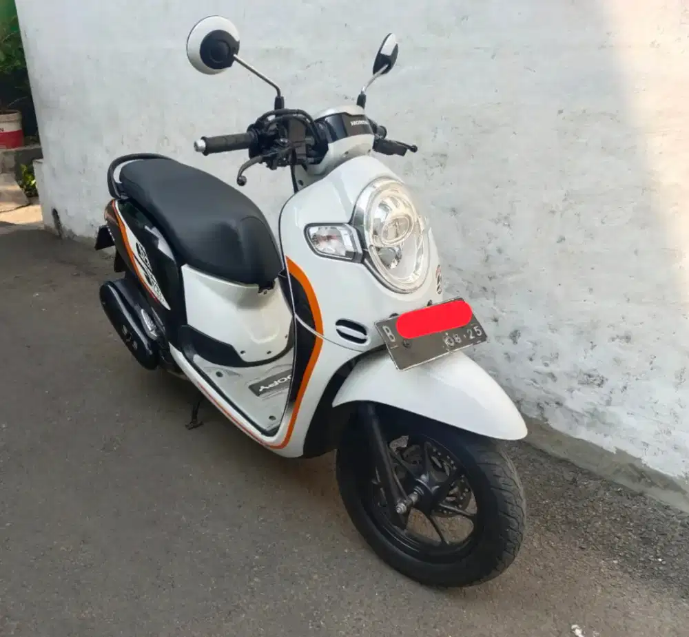 Dijual Honda Scoopy Sporty Tahun 2020 Body Mulus & Mesin Halus