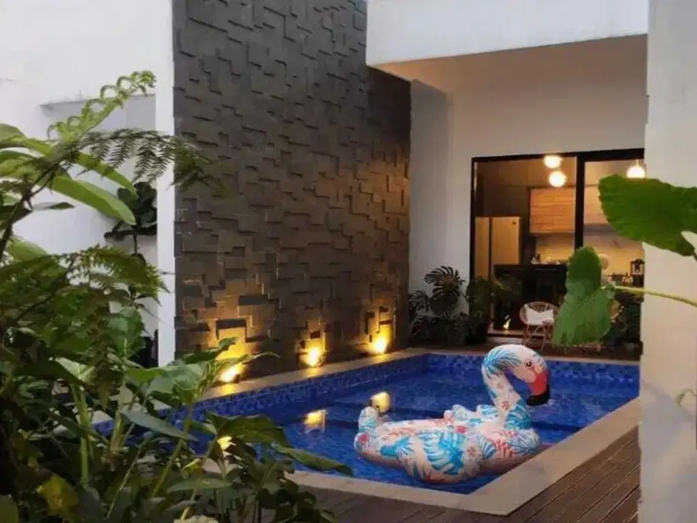 RUMAH MODERN DENGAN KOLAM RENANG PRIBADI di Cibabat Cimahi Harga Nego