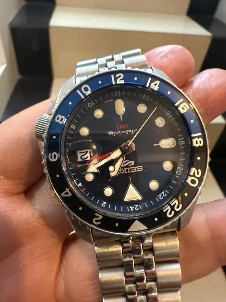 SEIKO 5 GMT SSK003K1 SKX SPORT STYLE GMT AUTOMATIC BLUE DIAL