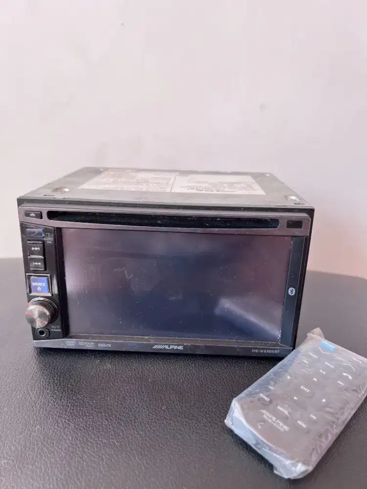 alpine IVE-W530EBT