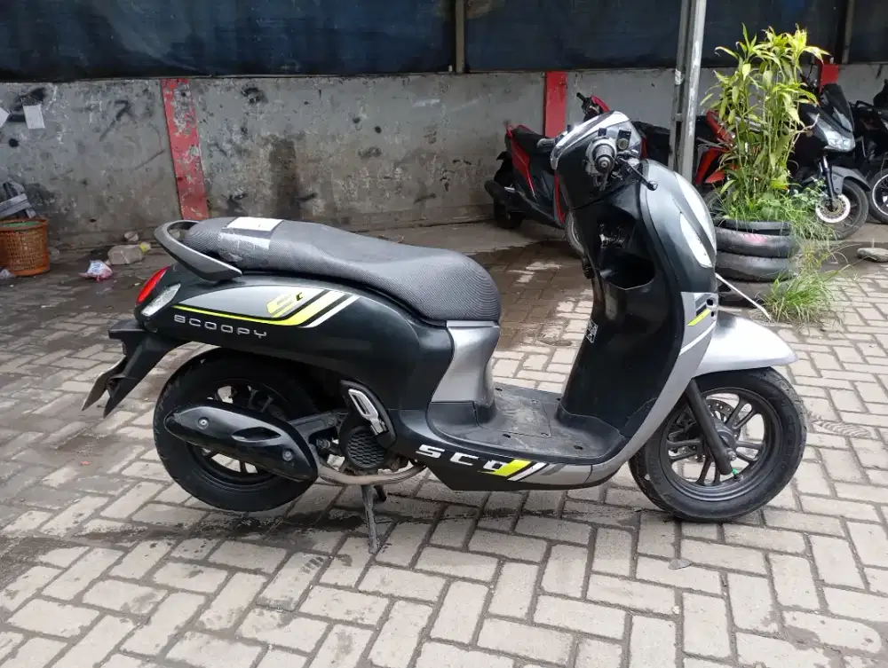 [PROMO OKT] Honda Scoopy Tahun 2023 Surat Komplit