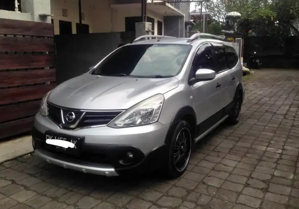 Nissan Grand Livina 1.5 Xgear 2013