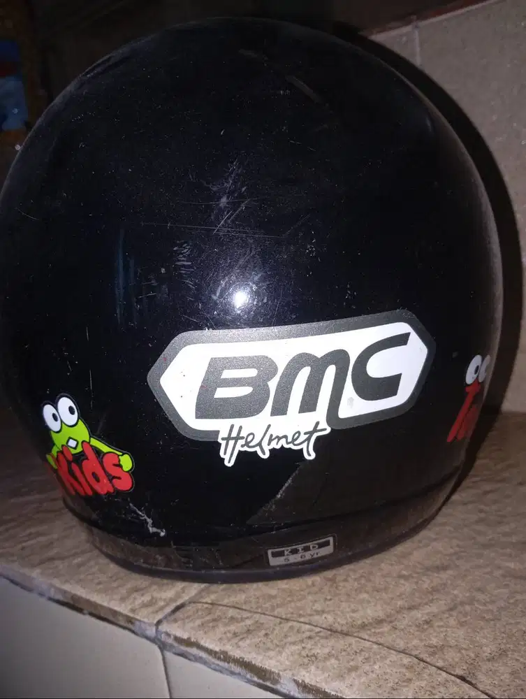 Helm BMC Anak Usia 5-6 Tahun