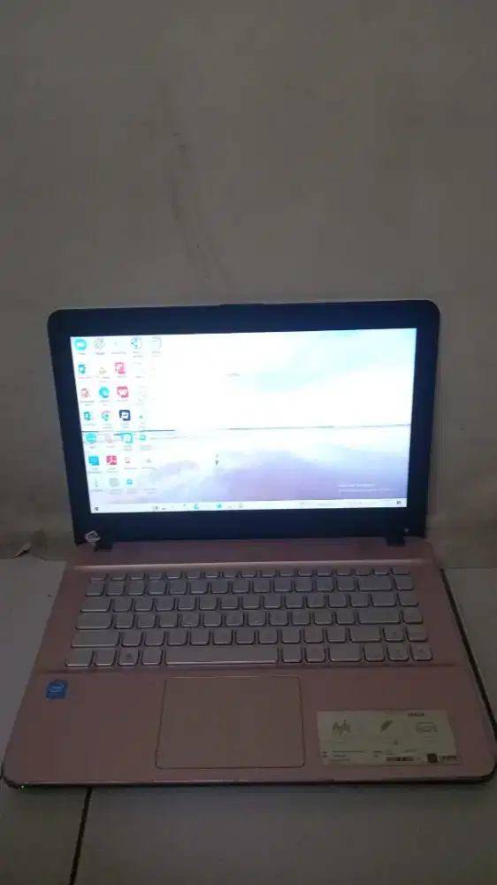 Bu jual laptop Asus