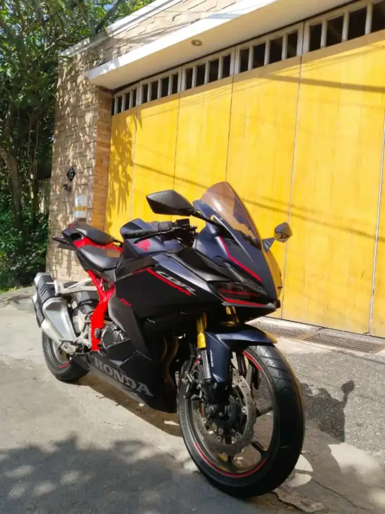 DP 18 JT / BUNGA MENURUN 2% / HONDA CBR 250 R ABS TAHUN 2023