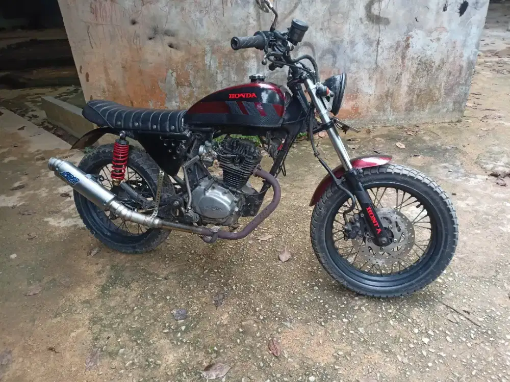 honda cb 100 thun 81