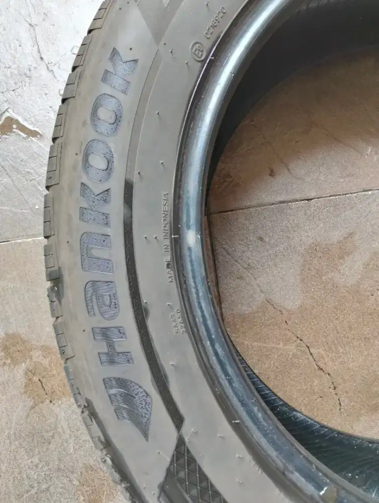 Ban Hankook 235/55/18