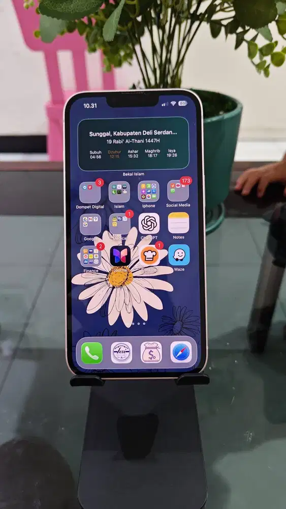 iPhone 13 Pink 128GB Ex Erafone – Kondisi Istimewa