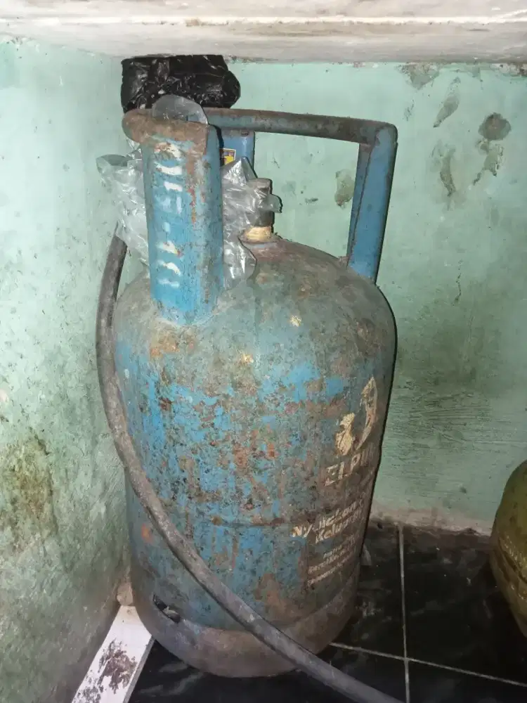 Dijual gas Elpiji 12kg nego