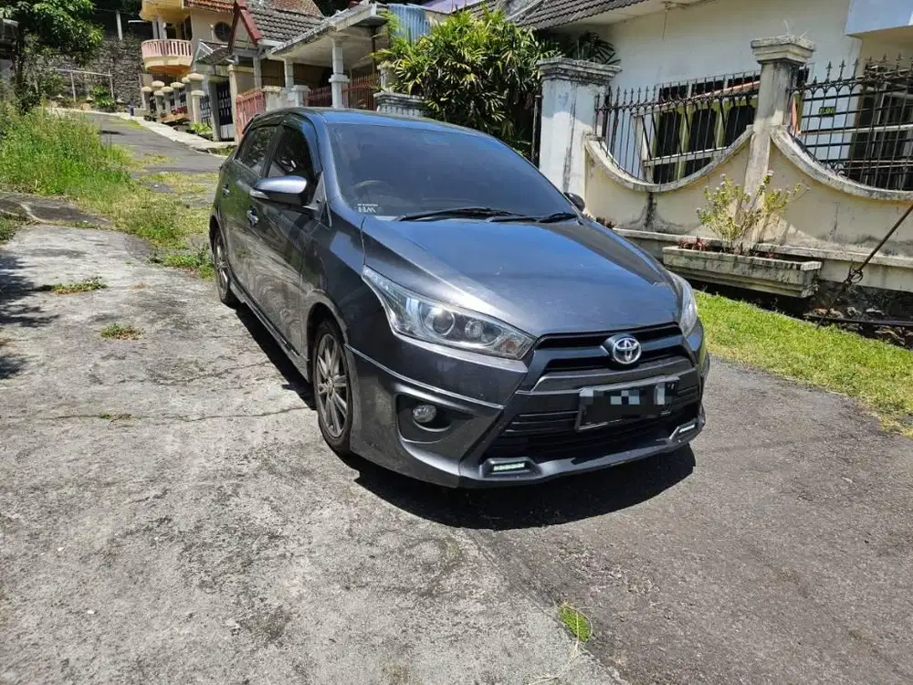 yaris S TRD matic 2014 akhir