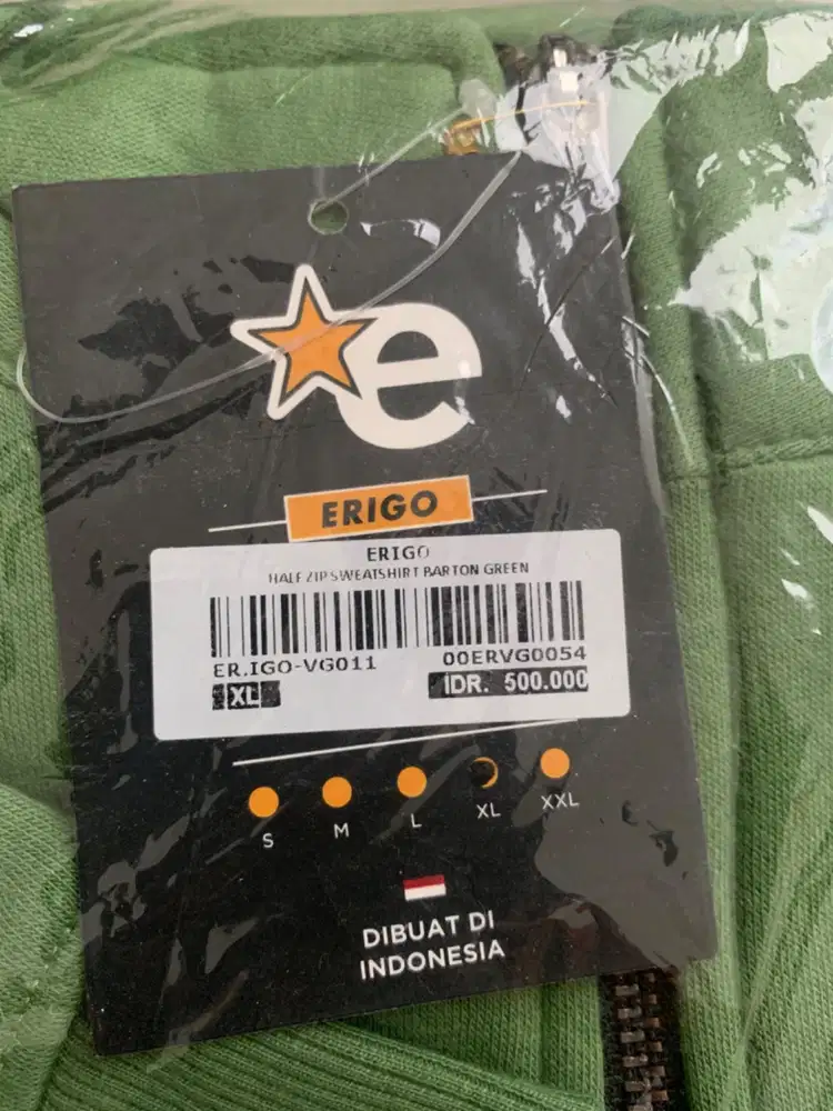 ERIGO BNWT CELANA CARGO & HALF ZIP SWEATSHIRT