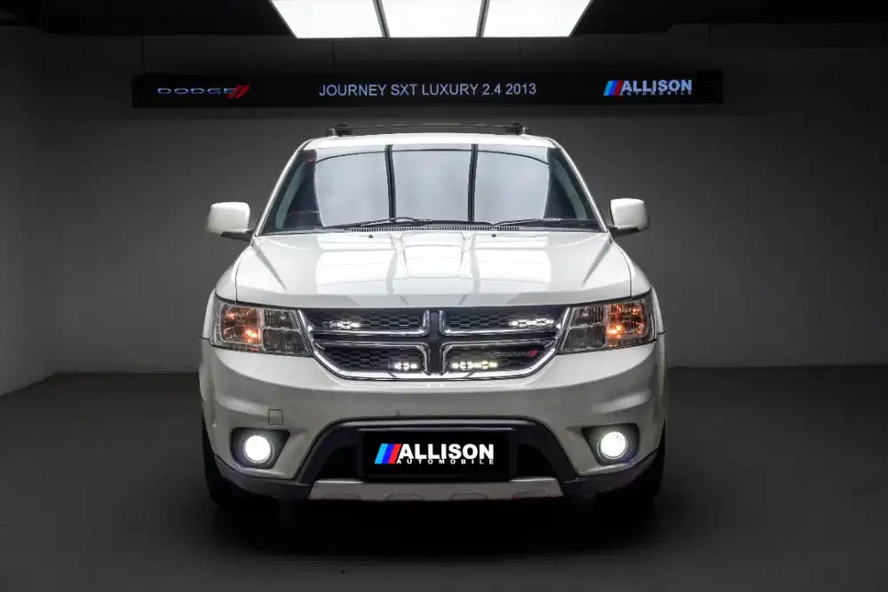 [Dp 0 Rupiah ] Dodge Journey SXT 2.4 AT Tahun 2013