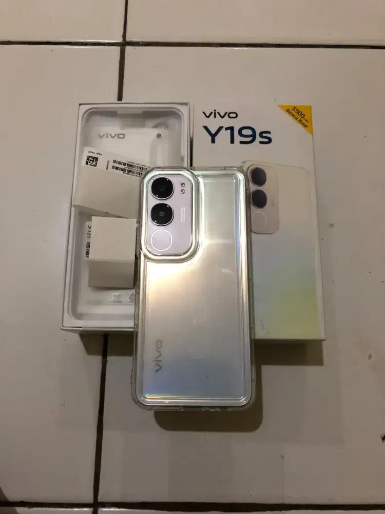 Vivo y19s ram 4+4/128gb