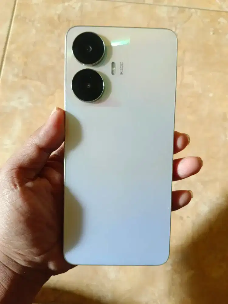 Jual Realme C55 ram8/256 kondisi msh bagus normal
Hp aj alias batangan