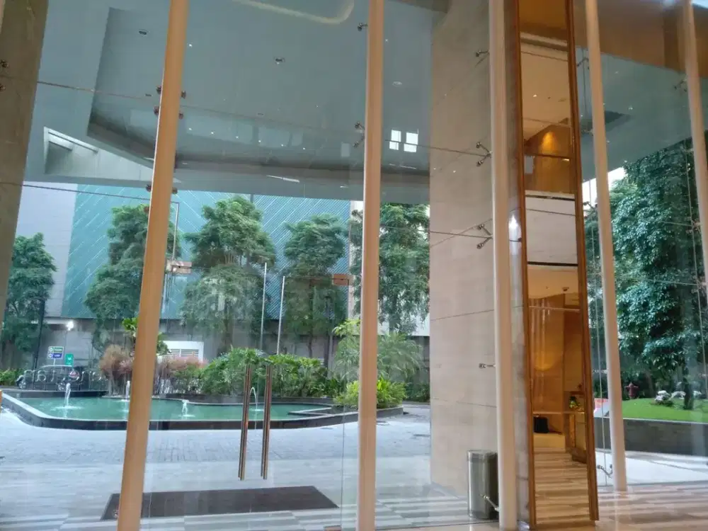 Sewa bulanan / tahunan include sc ipl unit bagus apartemen grand sungkono lagoo dkt tol satelit mayjendsungkono surabaya